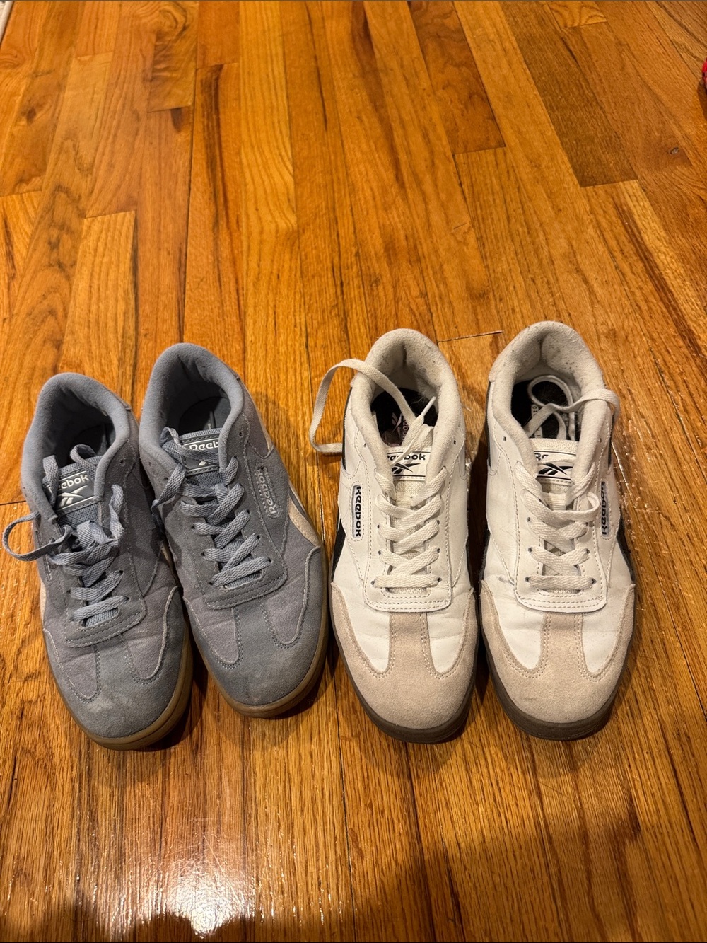 Reebok Sneakers